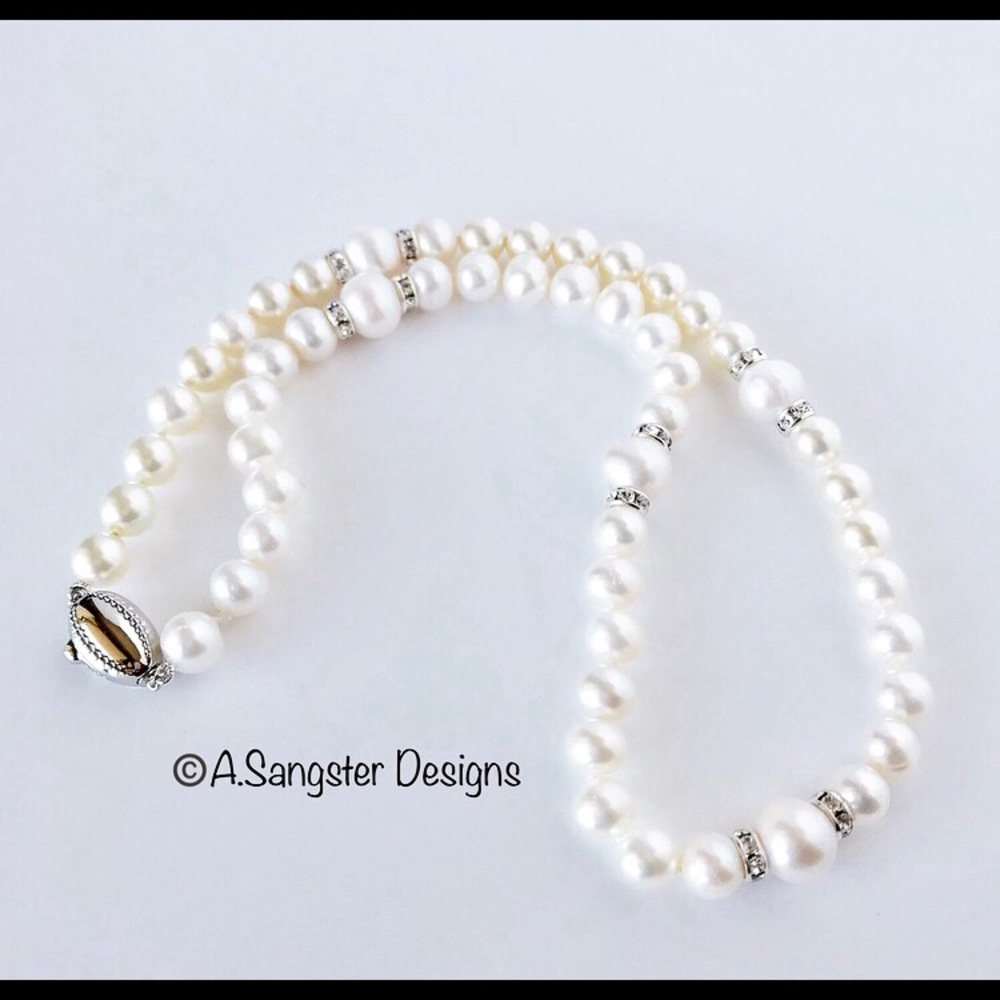 18” Cultured Freshwater Pearls Necklace